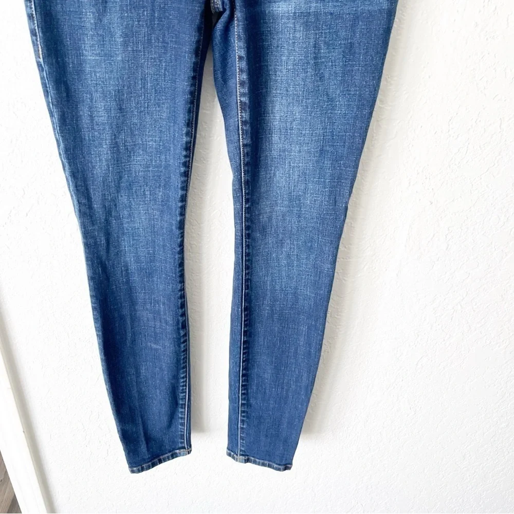 CAbi Jeans Women's 2 Simone Skinny Dark Wash Button Fly Tennis Prep Rugby Stripe